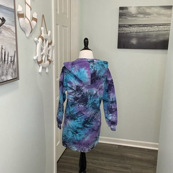 Hot Topic tie dye tunic hoodie - Picture 8 of 8